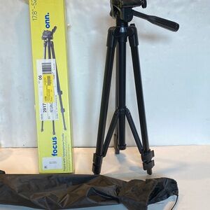 ONN 52” Aluminum Compact Camera Tripod